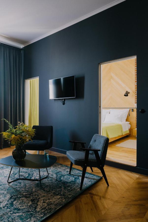 Goldfinger 3-Bed Unique Apartment In The Heart Of Podgorze Kraków Exteriör bild