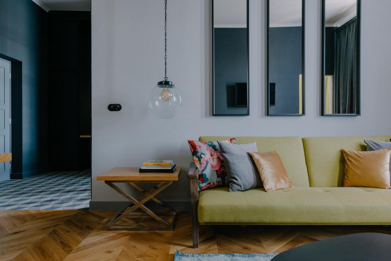 Goldfinger 3-Bed Unique Apartment In The Heart Of Podgorze Kraków Exteriör bild